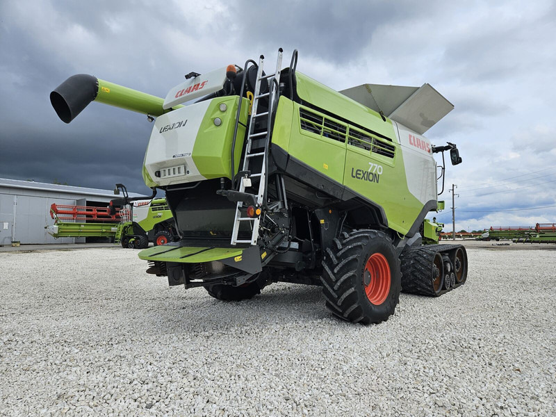 Claas Lexion 770 TT - Cosechadora de granos: foto 1 Claas Lexion 770 TT - Cosechadora de granos: foto 1
