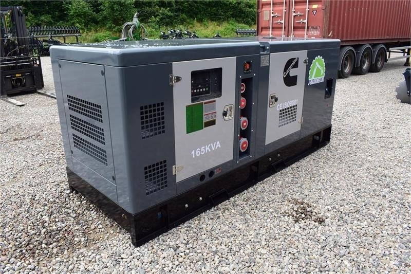 Cummins 165 kva - Generador industriale: foto 2 Cummins 165 kva - Generador industriale: foto 2