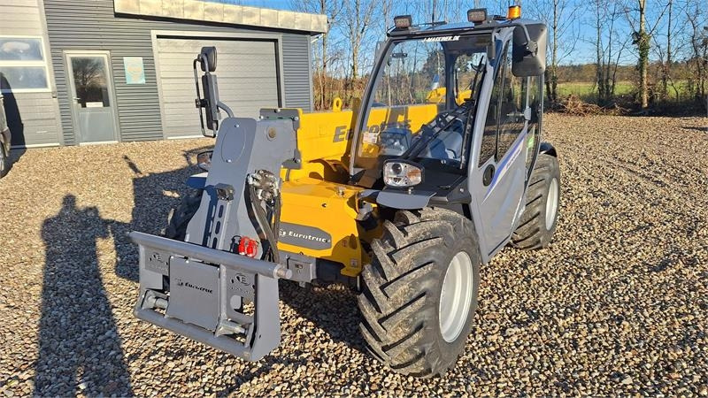 Eurotrac TH25.6 Fabrks ny - Manipulador telescópico: foto 4 Eurotrac TH25.6 Fabrks ny - Manipulador telescópico: foto 4