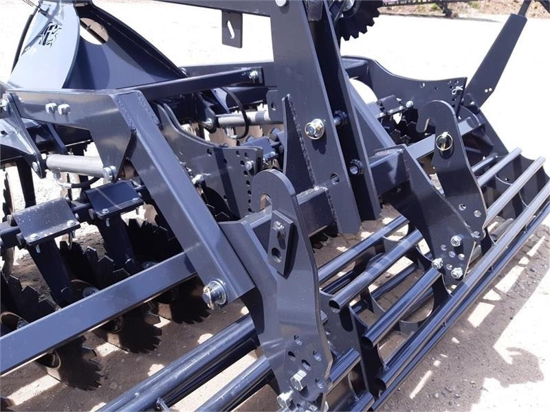 Inter-Tech Diskharve 4 meter J-Maskiner 4 meter med hydraulis - Rastras: foto 3 Inter-Tech Diskharve 4 meter J-Maskiner 4 meter med hydraulis - Rastras: foto 3