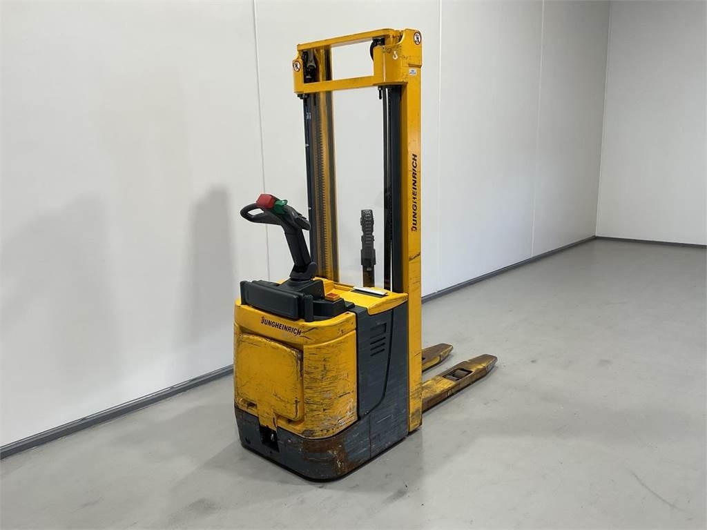 Jungheinrich ERC 214 - Apilador: foto 2 Jungheinrich ERC 214 - Apilador: foto 2