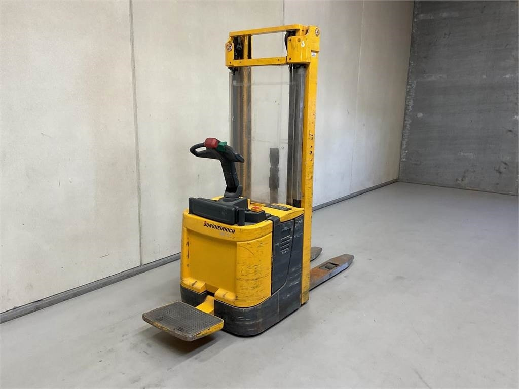 Jungheinrich ERC 214 - Apilador: foto 2 Jungheinrich ERC 214 - Apilador: foto 2