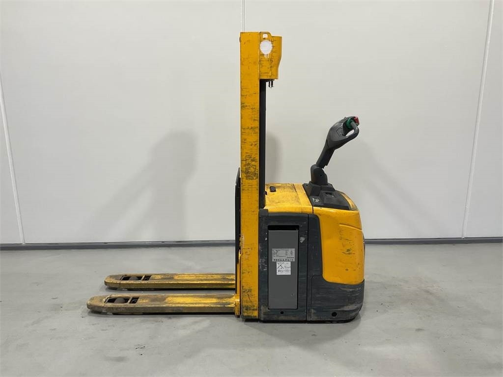 Jungheinrich ERC 214Z - Apilador: foto 3 Jungheinrich ERC 214Z - Apilador: foto 3