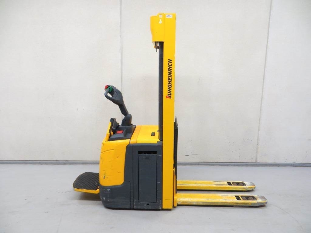 Jungheinrich ERC 214Z - Apilador: foto 1 Jungheinrich ERC 214Z - Apilador: foto 1