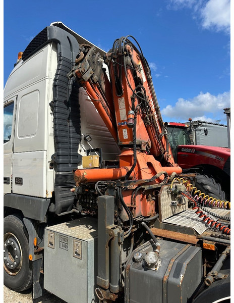 Volvo FH 12 460 6x2 with Terex 190.2E crane + remote - Cabeza tractora: foto 5 Volvo FH 12 460 6x2 with Terex 190.2E crane + remote - Cabeza tractora: foto 5