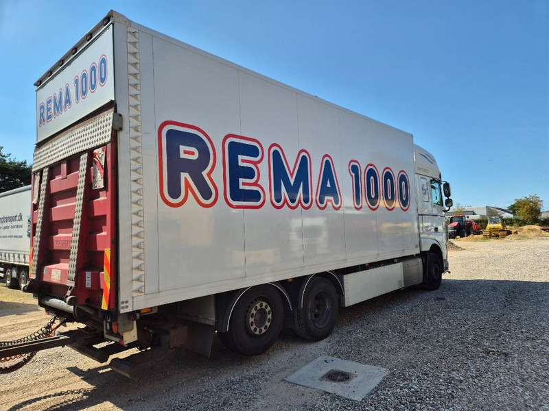 DAF XF 460 6x2 // Lift - Camión caja cerrada: foto 4 DAF XF 460 6x2 // Lift - Camión caja cerrada: foto 4
