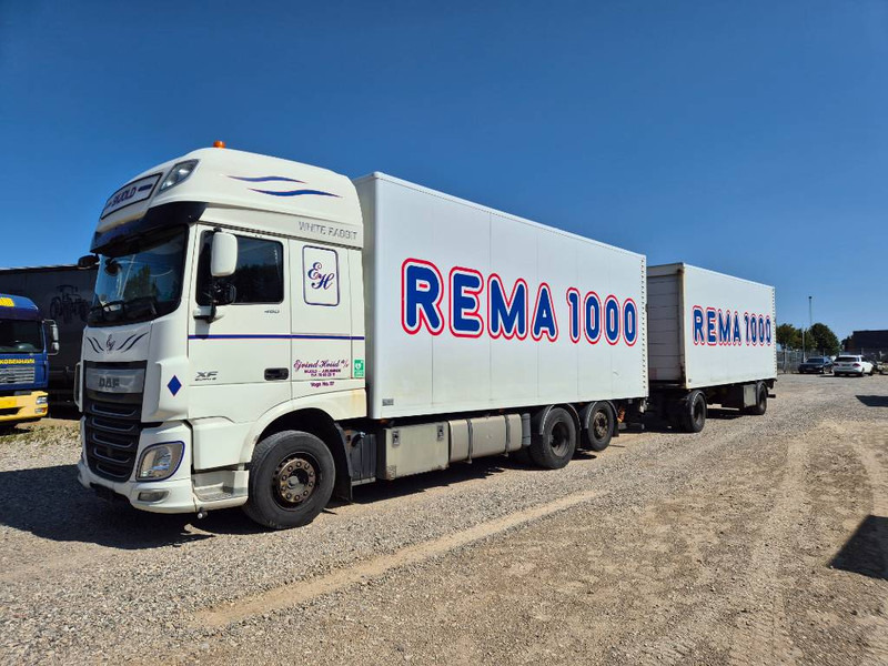 DAF XF 460 6x2 // Lift - Camión caja cerrada: foto 1 DAF XF 460 6x2 // Lift - Camión caja cerrada: foto 1