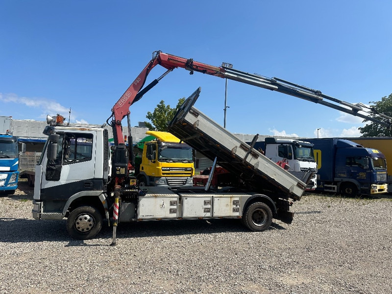 Iveco Eurocargo 120 EL 210hp / Fassi 80A Year 2012 + Tip - Camión grúa: foto 2 Iveco Eurocargo 120 EL 210hp / Fassi 80A Year 2012 + Tip - Camión grúa: foto 2