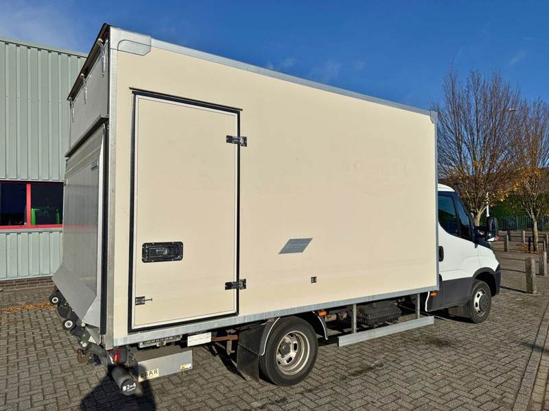 Iveco Daily 50-150 Bakwagen - Coche: foto 3 Iveco Daily 50-150 Bakwagen - Coche: foto 3