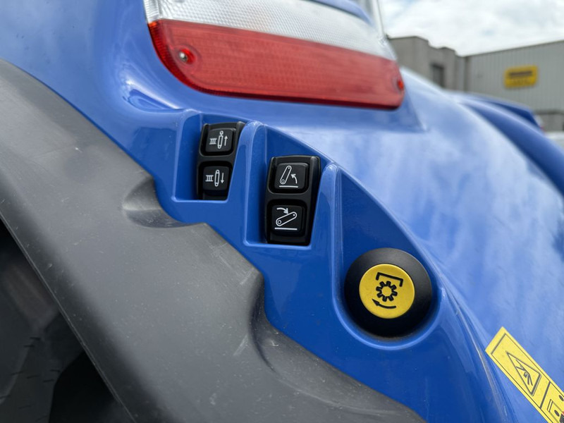 Tractor nuevo New Holland T6.145 AC STAGE V: foto 13