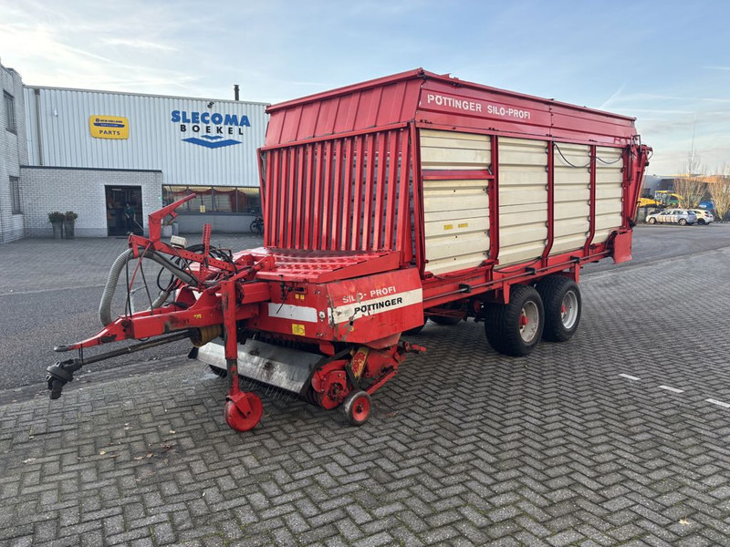Pottinger SW102 Opraapwagen - Cosechadora de forraje: foto 1 Pottinger SW102 Opraapwagen - Cosechadora de forraje: foto 1