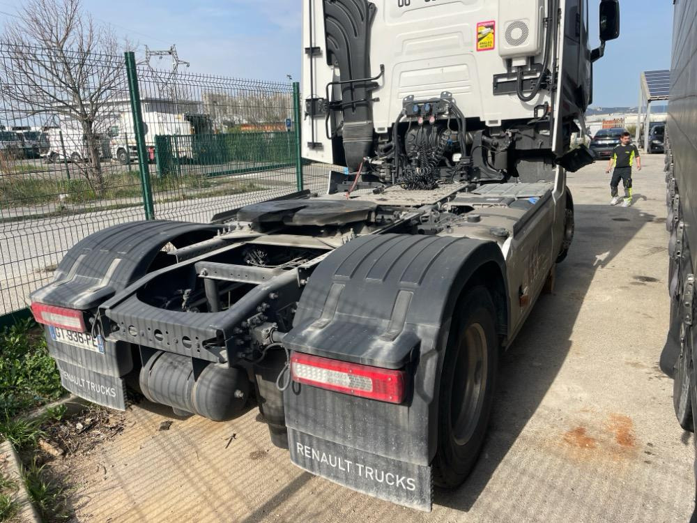 RENAULT T 480 - Cabeza tractora: foto 3 RENAULT T 480 - Cabeza tractora: foto 3