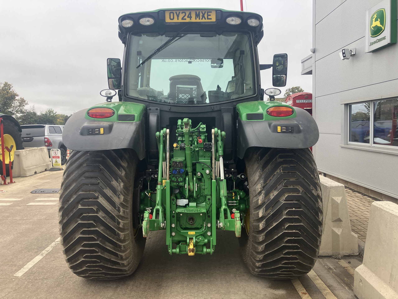 John Deere 6R 130 - Tractor: foto 4 John Deere 6R 130 - Tractor: foto 4