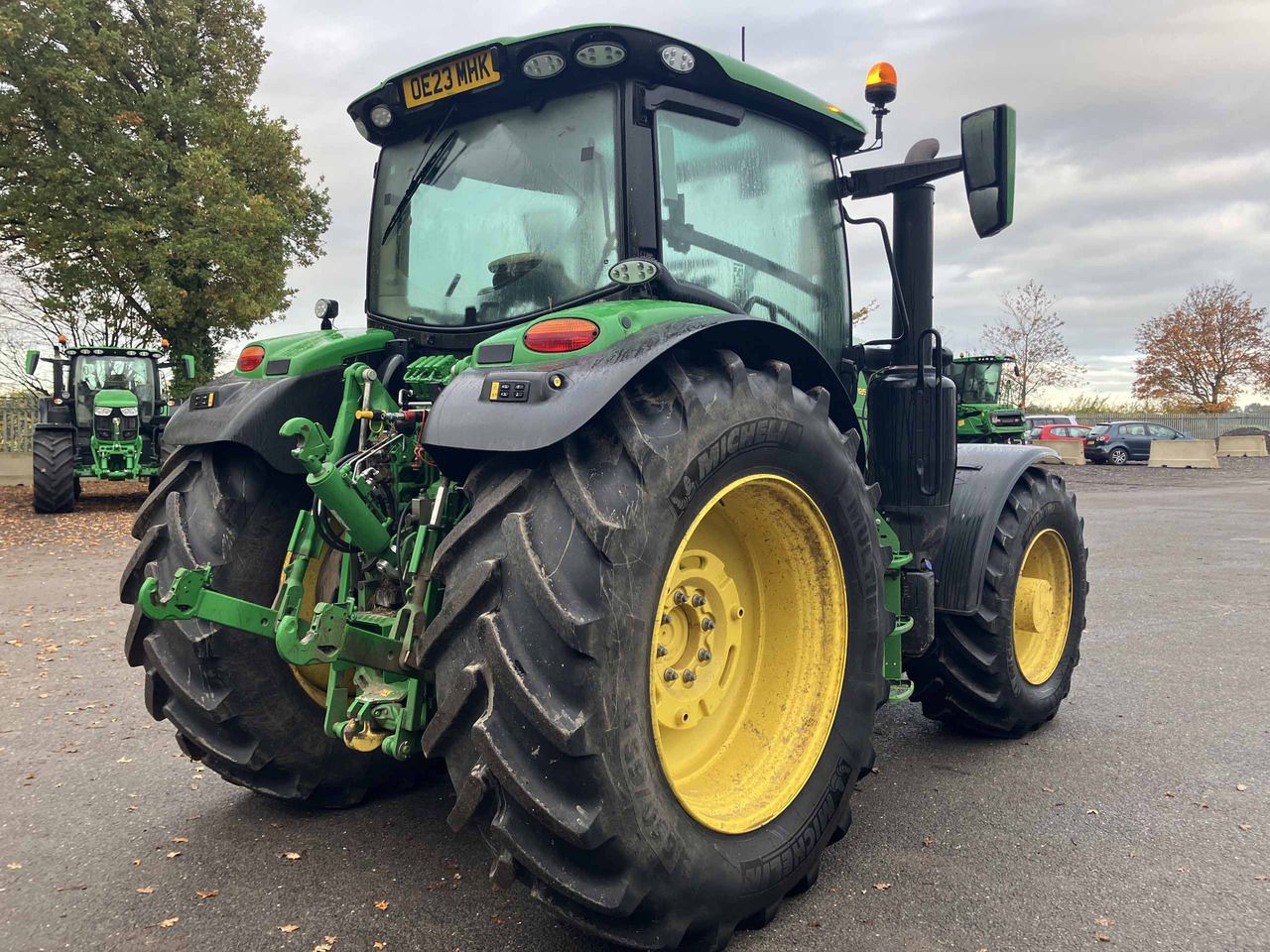 John Deere 6R 185 - Tractor: foto 5 John Deere 6R 185 - Tractor: foto 5