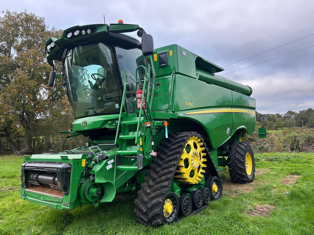 John Deere S780 - Cosechadora de granos: foto 1 John Deere S780 - Cosechadora de granos: foto 1