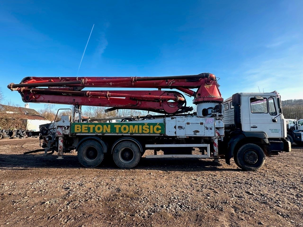 MAN FE 310 6X4 Cifa 36m Betonpumpe - Camión bomba de hormigón: foto 2 MAN FE 310 6X4 Cifa 36m Betonpumpe - Camión bomba de hormigón: foto 2