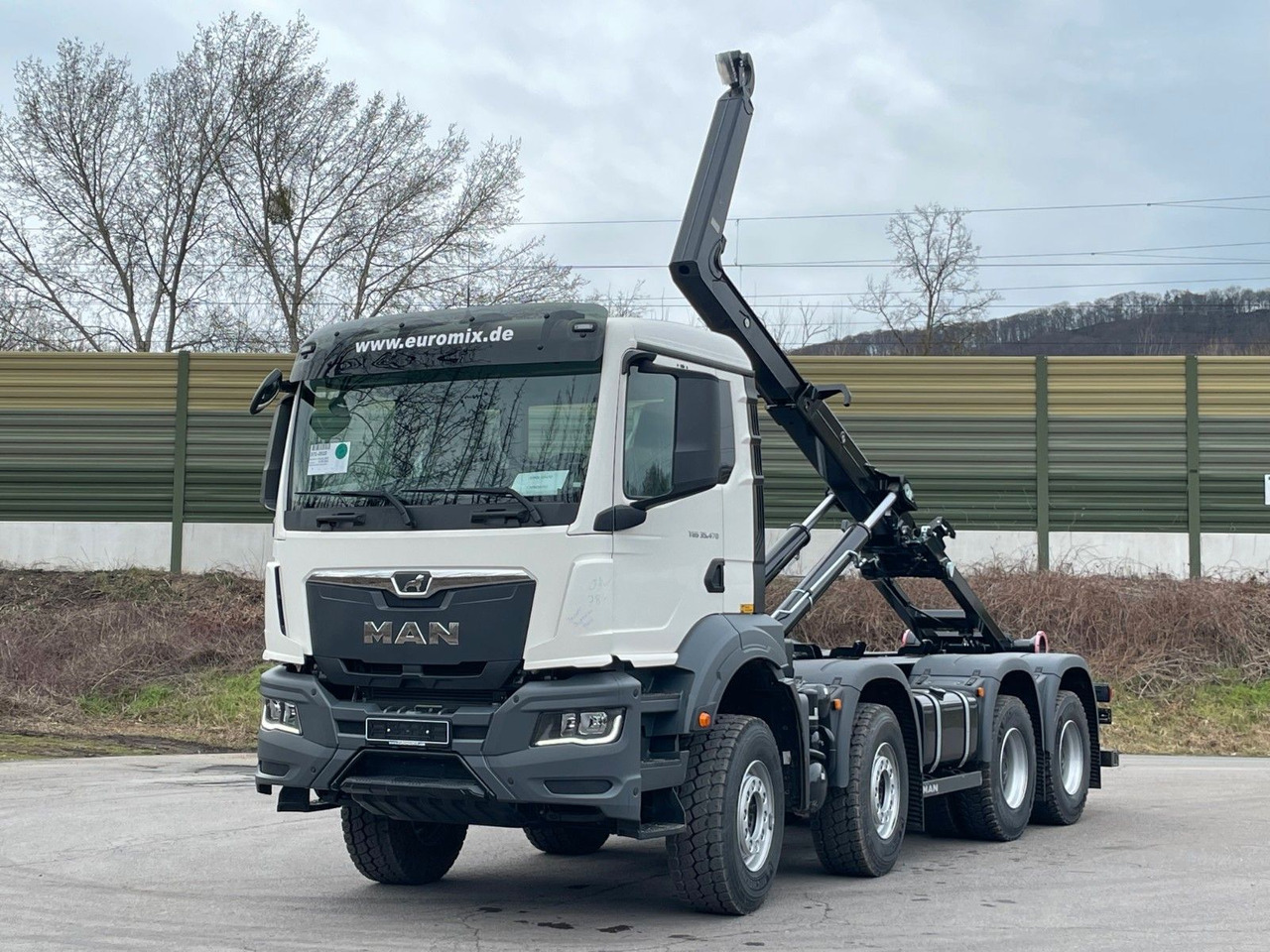 MAN TGS 35.470 8x4 Euro6e Hiab MultLift Abrollkipper - Camión multibasculante, Camión grúa: foto 1 MAN TGS 35.470 8x4 Euro6e Hiab MultLift Abrollkipper - Camión multibasculante, Camión grúa: foto 1
