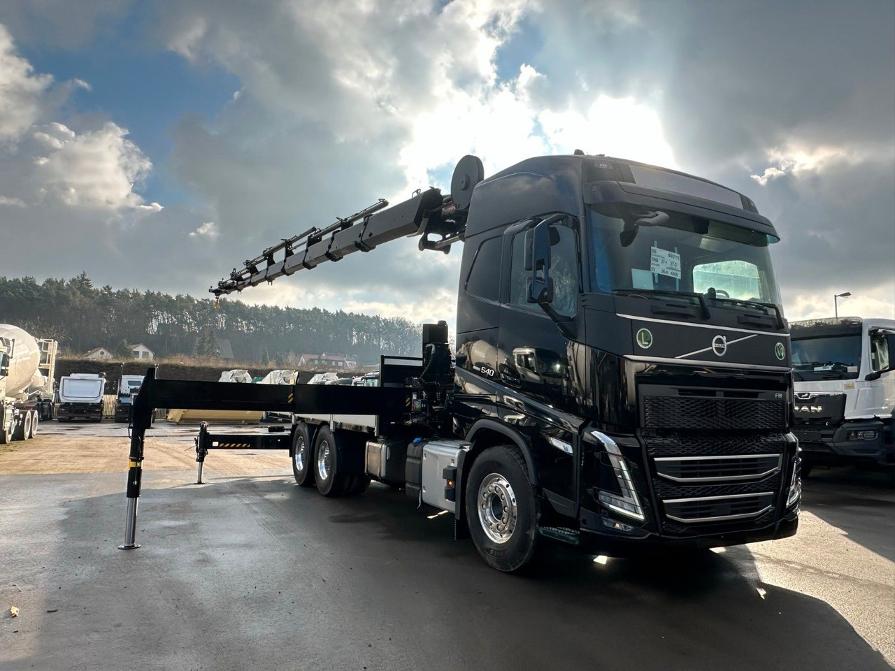 Volvo FH 540 6x4 Euro6e HIAB X-HIPRO 548 E 8 - Camión grúa: foto 4 Volvo FH 540 6x4 Euro6e HIAB X-HIPRO 548 E 8 - Camión grúa: foto 4