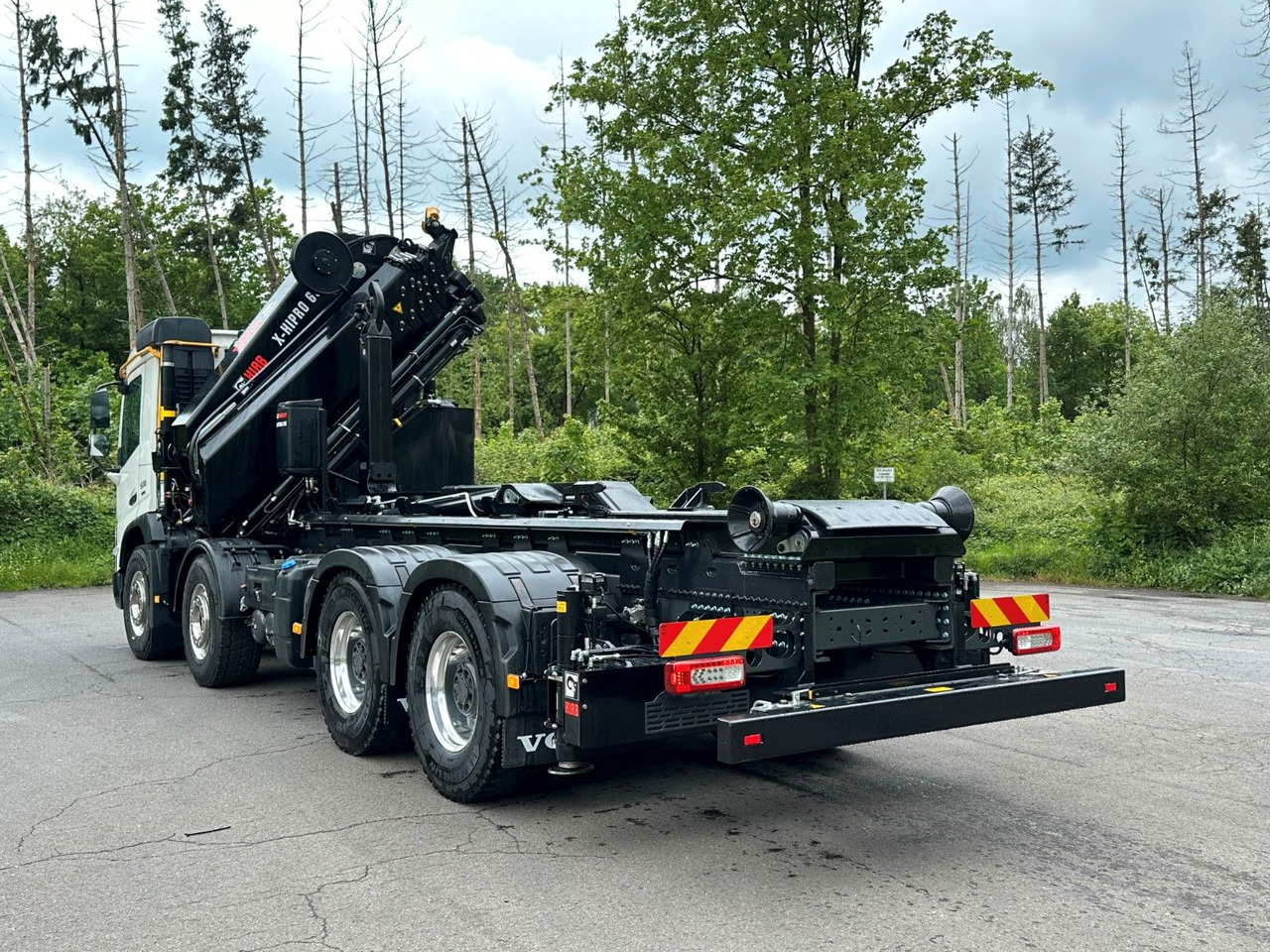 Volvo FMX 500 8x4 Abrollkipper + Kran Hiab 658-6 - Camión multibasculante, Camión grúa: foto 5 Volvo FMX 500 8x4 Abrollkipper + Kran Hiab 658-6 - Camión multibasculante, Camión grúa: foto 5