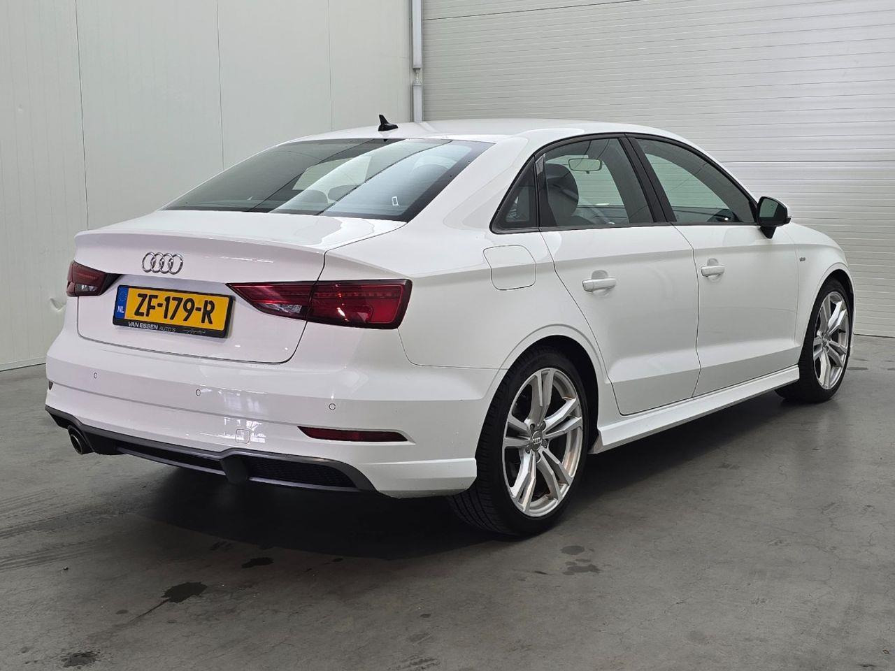 Audi A3 Limousine 30 TFSI Sport S Line Edition | 2019 | 181.438 km | ZF179R | NAP: Logisch - Sedan: foto 4 Audi A3 Limousine 30 TFSI Sport S Line Edition | 2019 | 181.438 km | ZF179R | NAP: Logisch - Sedan: foto 4