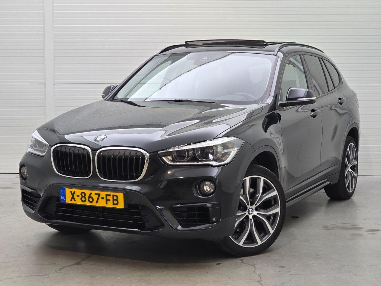 BMW X1 sDrive20i Executive Edition | 2019 | 143.771 km | Automaat | X867FB | NAP: Geen oordeel - SUV/ Todoterreno: foto 1 BMW X1 sDrive20i Executive Edition | 2019 | 143.771 km | Automaat | X867FB | NAP: Geen oordeel - SUV/ Todoterreno: foto 1