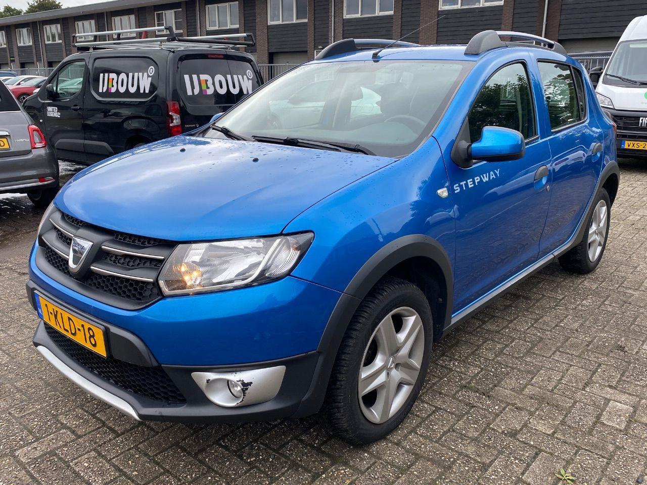 Dacia Sandero 0.9 TCe Stepway Lauréate | 2013 | 116.155 km | 1KLD18 | NAP: Logisch - Hatchback: foto 1 Dacia Sandero 0.9 TCe Stepway Lauréate | 2013 | 116.155 km | 1KLD18 | NAP: Logisch - Hatchback: foto 1