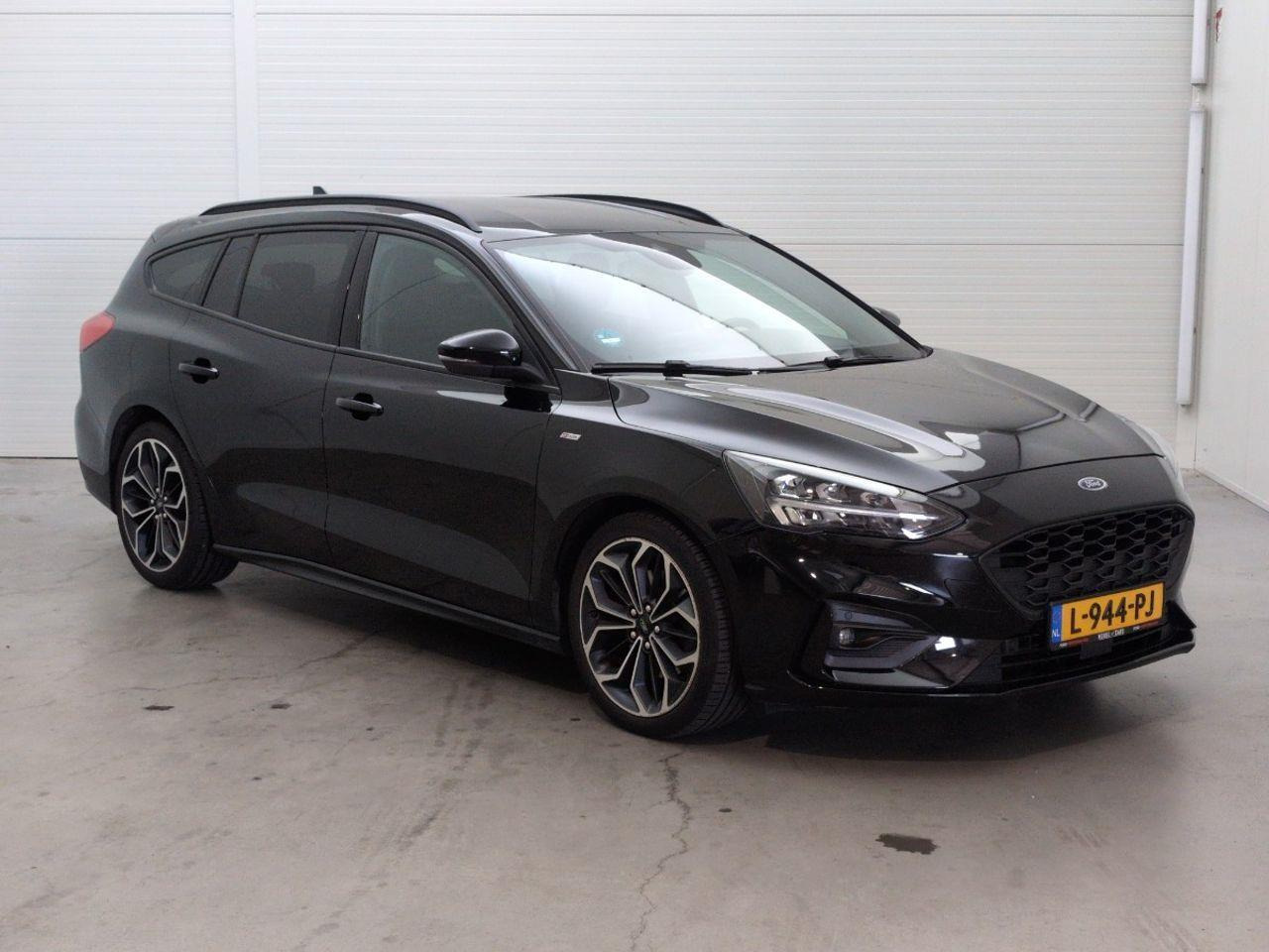 Ford Focus Wagon 1.5 EcoBoost Vignale | 2019 | 100.410 km | L944PJ | NAP: Geen oordeel - Coche: foto 2 Ford Focus Wagon 1.5 EcoBoost Vignale | 2019 | 100.410 km | L944PJ | NAP: Geen oordeel - Coche: foto 2