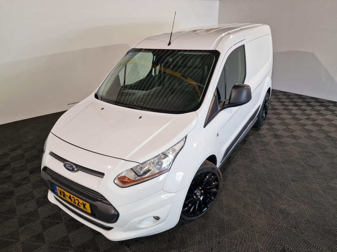 Ford Transit Connect 1.6 TDCI L1 Trend VR-432-K - Furgoneta pequeña: foto 1 Ford Transit Connect 1.6 TDCI L1 Trend VR-432-K - Furgoneta pequeña: foto 1