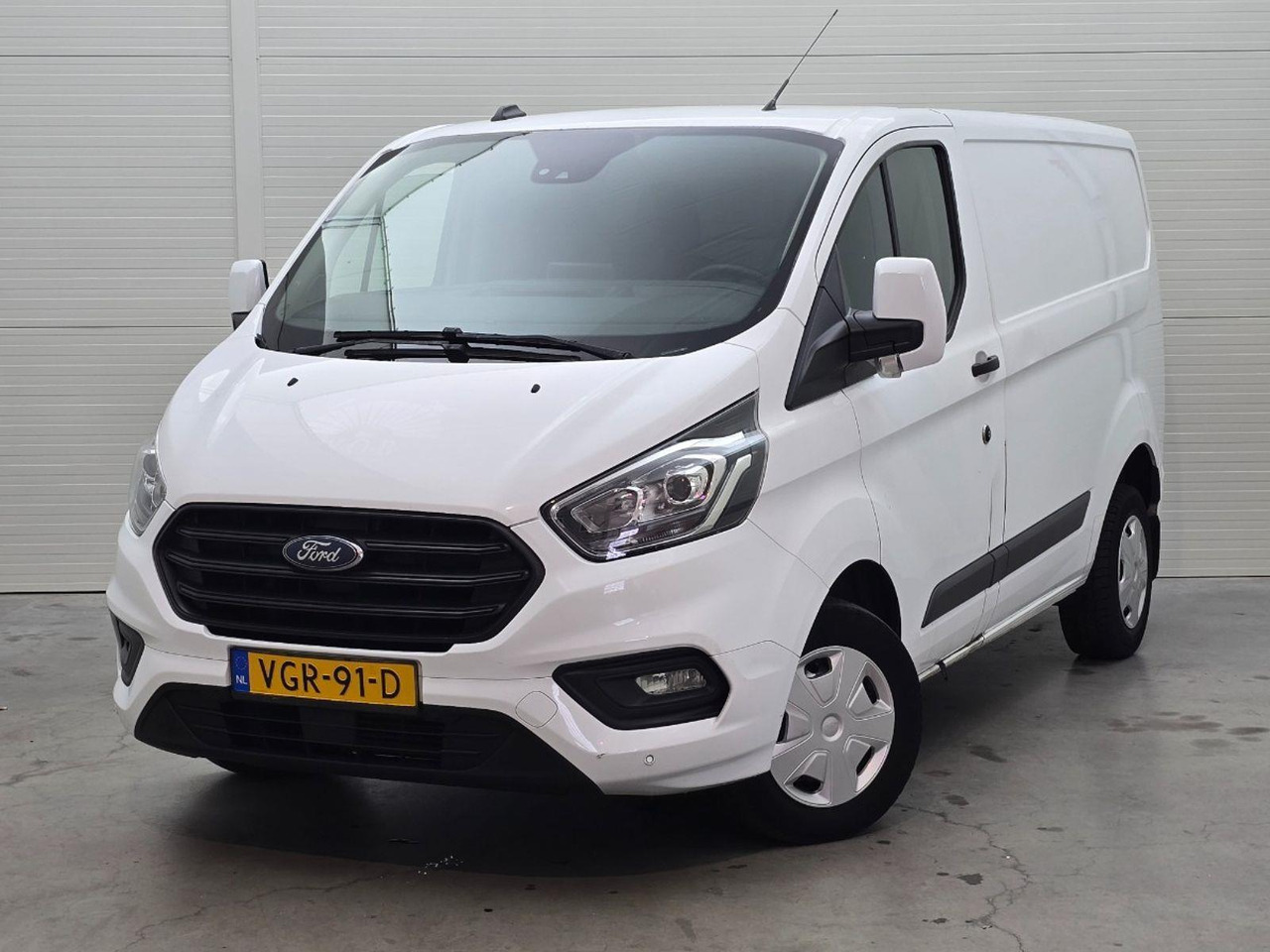 Ford Transit Custom 280 2.0 TDCI L1H1 Trend | 2020 | 237.771 km | VGR91D | NAP: Logisch - Furgón: foto 1 Ford Transit Custom 280 2.0 TDCI L1H1 Trend | 2020 | 237.771 km | VGR91D | NAP: Logisch - Furgón: foto 1