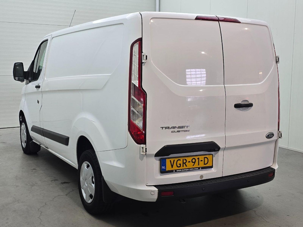 Ford Transit Custom 280 2.0 TDCI L1H1 Trend | 2020 | 237.771 km | VGR91D | NAP: Logisch - Furgón: foto 3 Ford Transit Custom 280 2.0 TDCI L1H1 Trend | 2020 | 237.771 km | VGR91D | NAP: Logisch - Furgón: foto 3