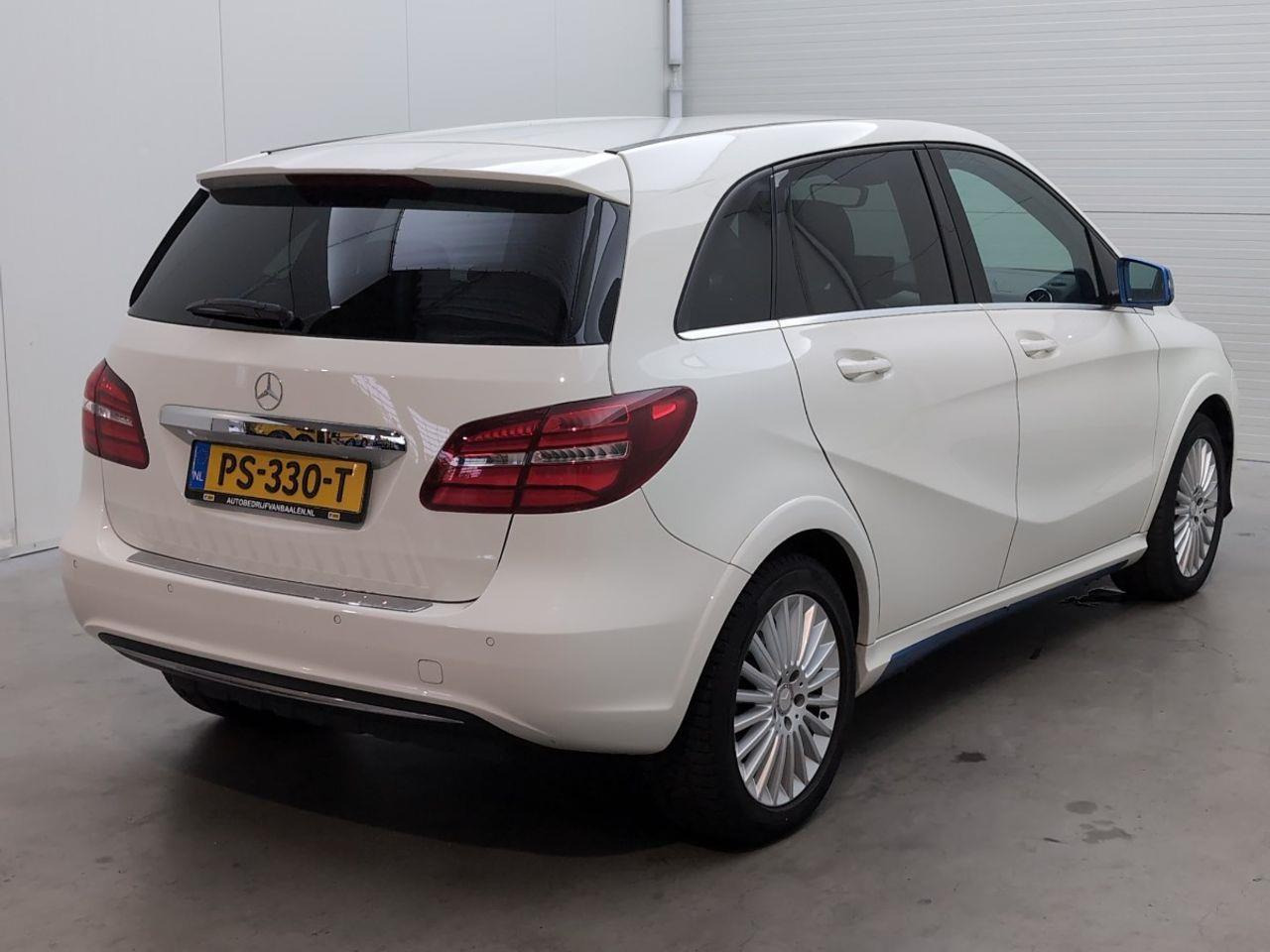 Mercedes - Benz B - klasse 250 e Prestige 28 kWh | 2017 | 84.589 km | PS330T | NAP: Geen oordeel - Coche: foto 4 Mercedes - Benz B - klasse 250 e Prestige 28 kWh | 2017 | 84.589 km | PS330T | NAP: Geen oordeel - Coche: foto 4