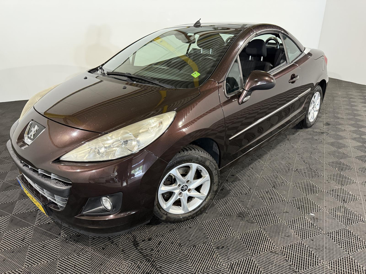 Peugeot 207 CC 1.6 VTI | 2012 | 168.808 km | H-824-FL - Coche: foto 1 Peugeot 207 CC 1.6 VTI | 2012 | 168.808 km | H-824-FL - Coche: foto 1