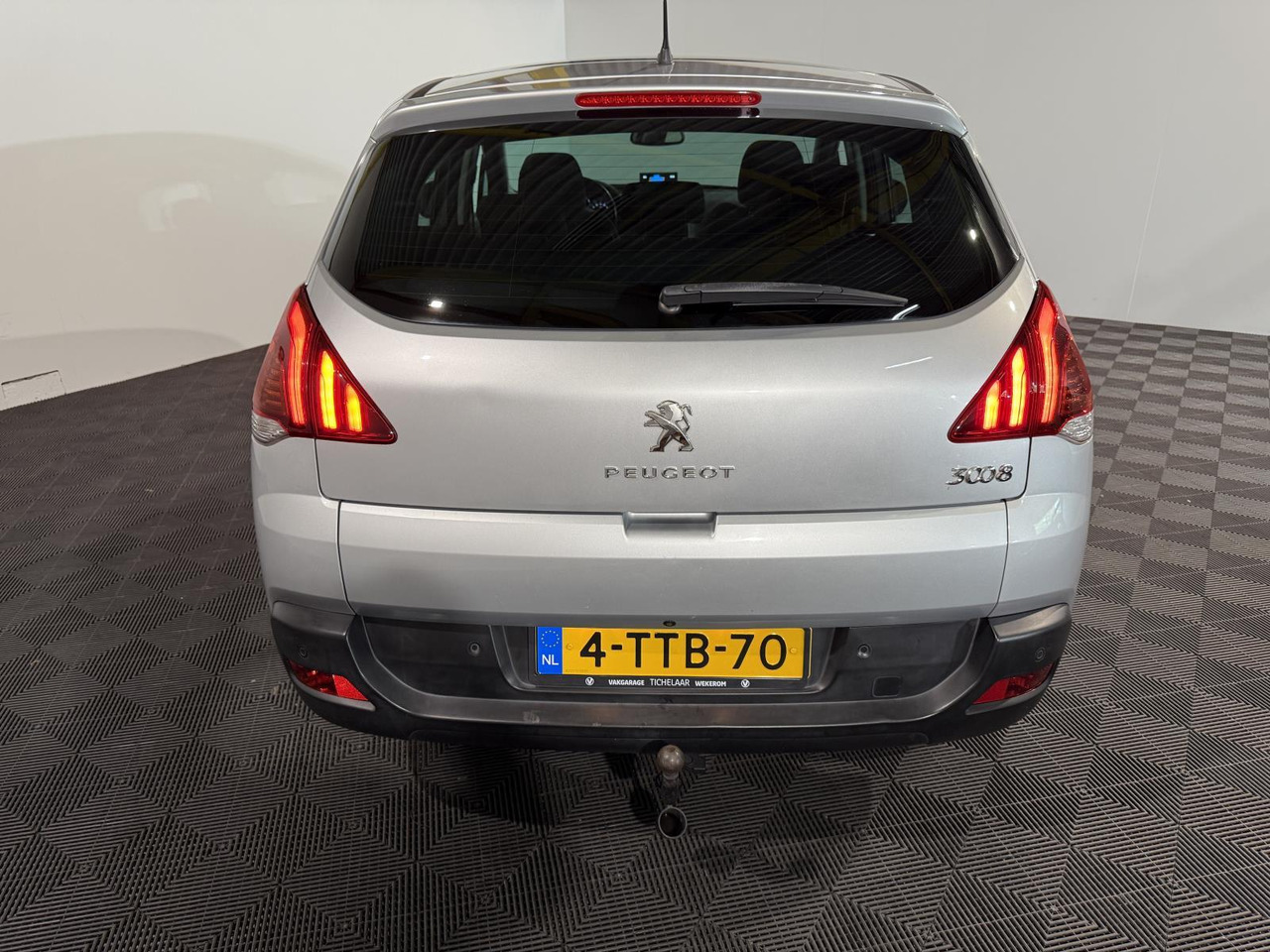 Peugeot 3008 1.6 THP Active | 2014 | 199.032 km | 4-TTB-70 - SUV/ Todoterreno: foto 3 Peugeot 3008 1.6 THP Active | 2014 | 199.032 km | 4-TTB-70 - SUV/ Todoterreno: foto 3
