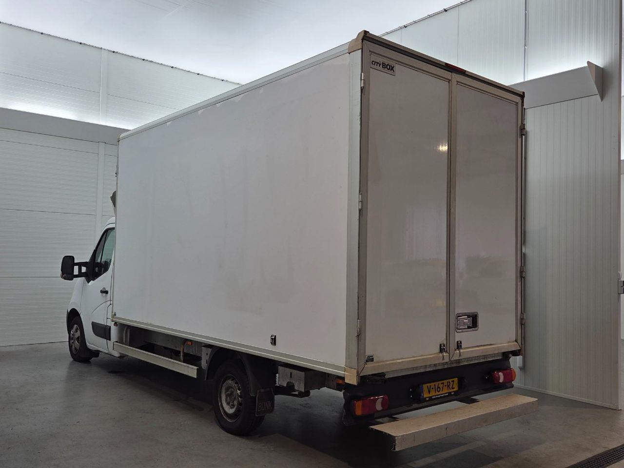 Renault Master T35 2.3 dCi L3H2 Energy | 2018 | 394.526 km | V167RZ | NAP: Logisch - Furgoneta caja cerrada: foto 3 Renault Master T35 2.3 dCi L3H2 Energy | 2018 | 394.526 km | V167RZ | NAP: Logisch - Furgoneta caja cerrada: foto 3