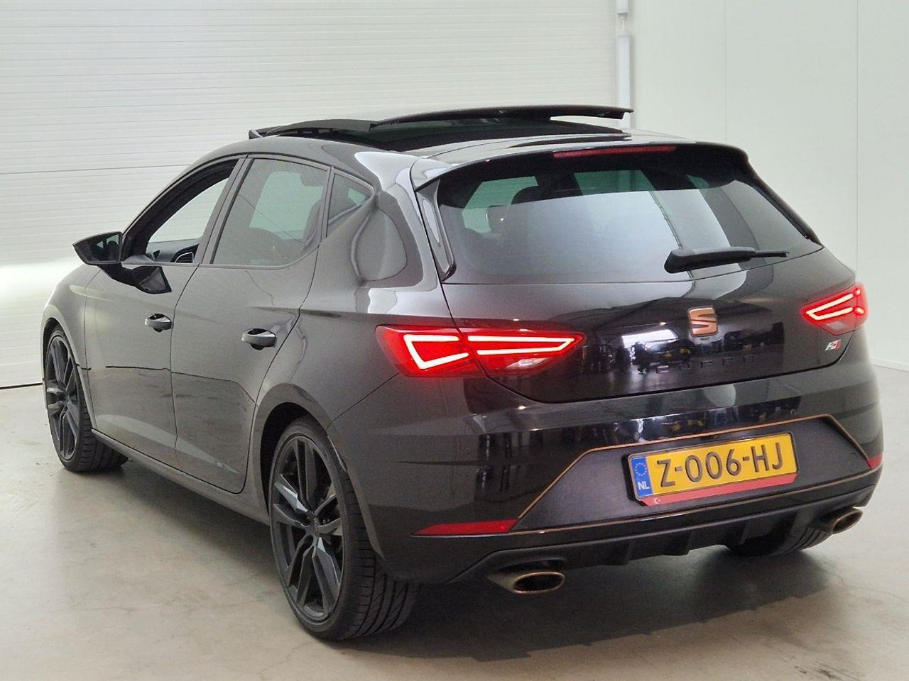 SEAT Leon 2.0 TSI CUPRA Black | 2019 | 118.589 km | Z006HJ | NAP: Geen oordeel - Coche: foto 3 SEAT Leon 2.0 TSI CUPRA Black | 2019 | 118.589 km | Z006HJ | NAP: Geen oordeel - Coche: foto 3