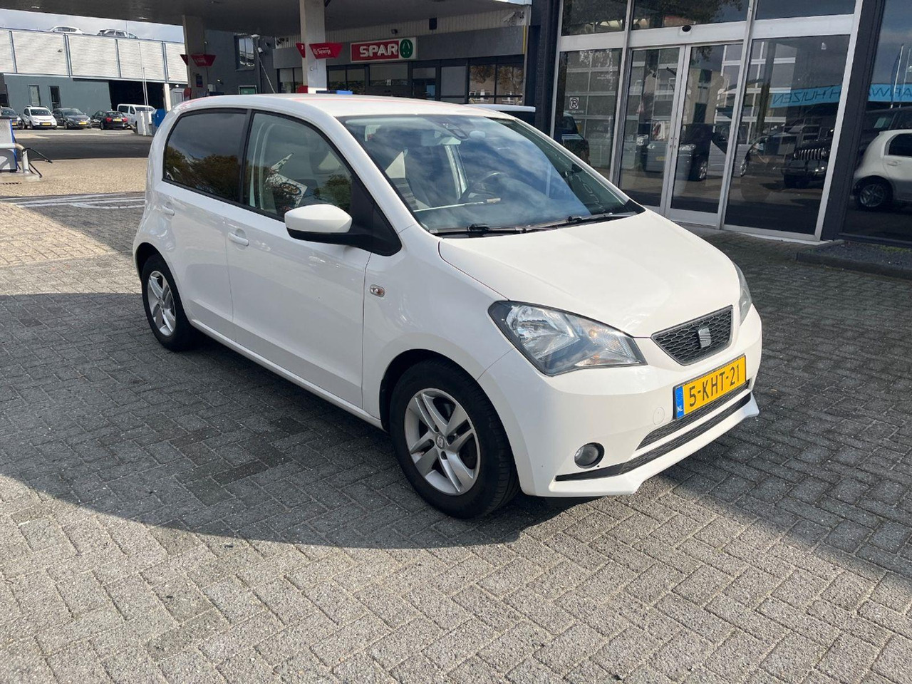 SEAT Mii 1.0 Chill Out | 2013 | 95.838 km | 5KHT21 | NAP: Logisch - Hatchback: foto 2 SEAT Mii 1.0 Chill Out | 2013 | 95.838 km | 5KHT21 | NAP: Logisch - Hatchback: foto 2