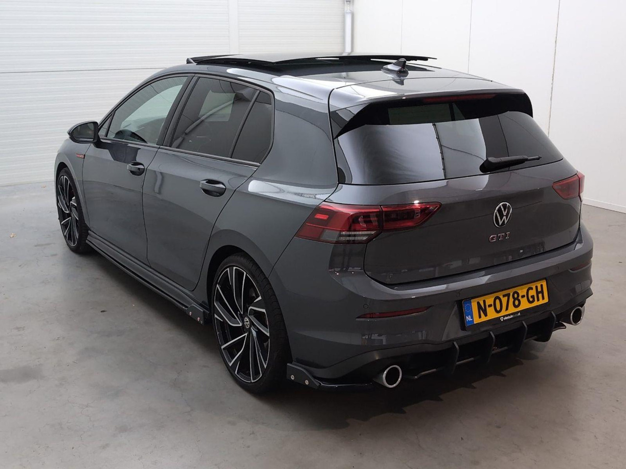 Volkswagen Golf 2.0 TSI GTI | 2021 | 104.458 km | Automaat | N078GH | NAP: Geen oordeel - Hatchback: foto 3 Volkswagen Golf 2.0 TSI GTI | 2021 | 104.458 km | Automaat | N078GH | NAP: Geen oordeel - Hatchback: foto 3