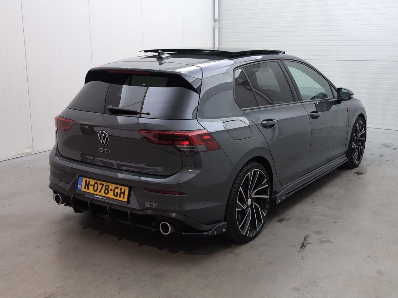 Volkswagen Golf 2.0 TSI GTI | 2021 | 104.458 km | Automaat | N078GH | NAP: Geen oordeel - Hatchback: foto 4 Volkswagen Golf 2.0 TSI GTI | 2021 | 104.458 km | Automaat | N078GH | NAP: Geen oordeel - Hatchback: foto 4