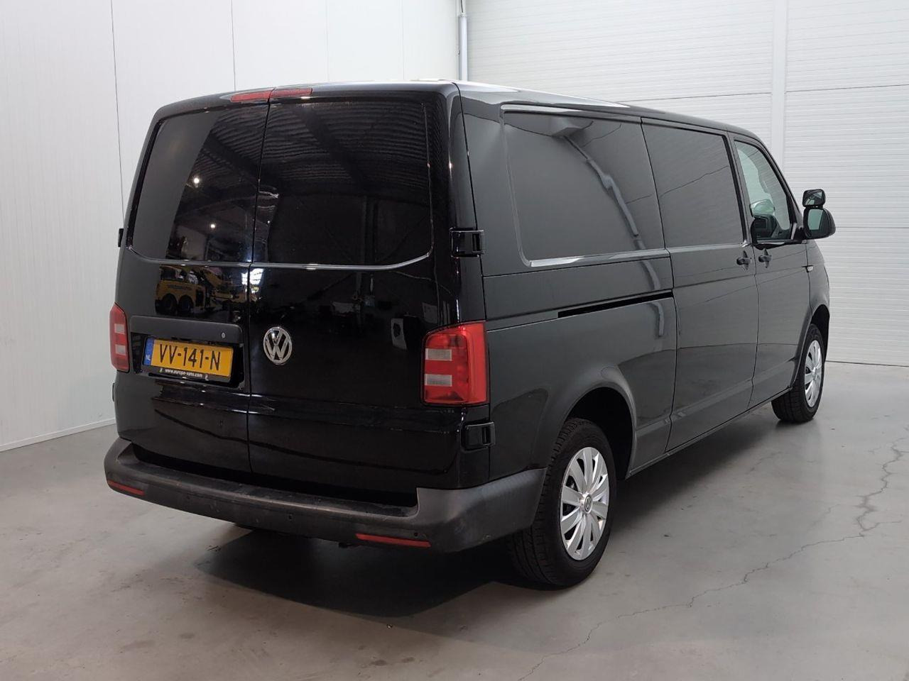 Volkswagen Transporter 2.0 TDI L2H1 Highline | 2016 | 194.729 km | VV141N | NAP: Logisch - Furgón: foto 4 Volkswagen Transporter 2.0 TDI L2H1 Highline | 2016 | 194.729 km | VV141N | NAP: Logisch - Furgón: foto 4
