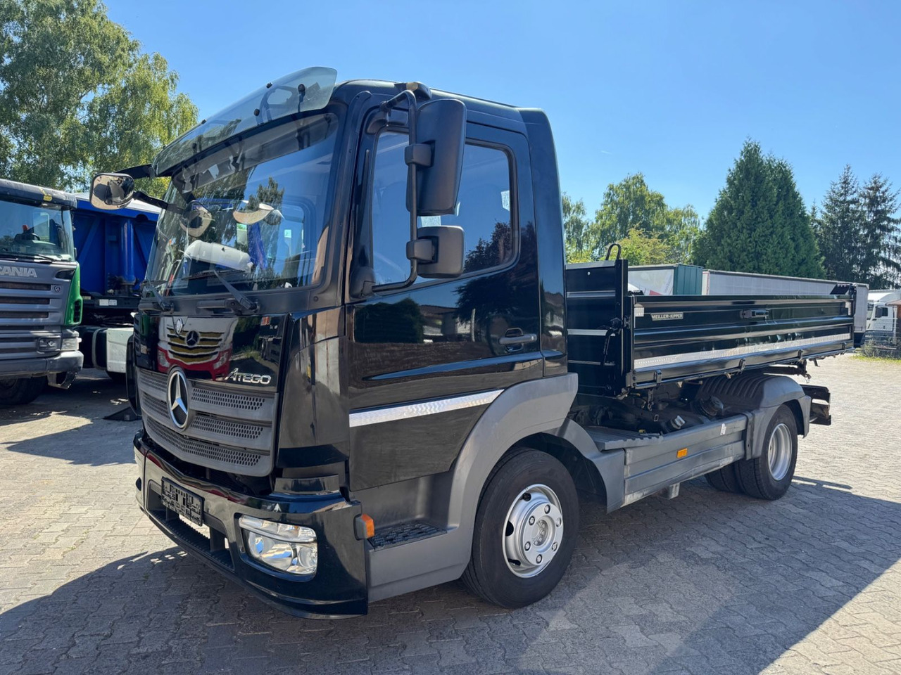 Mercedes-Benz Atego 818/MEILLER/B-B/Klima/aus1.Hand - Furgoneta basculante: foto 2 Mercedes-Benz Atego 818/MEILLER/B-B/Klima/aus1.Hand - Furgoneta basculante: foto 2