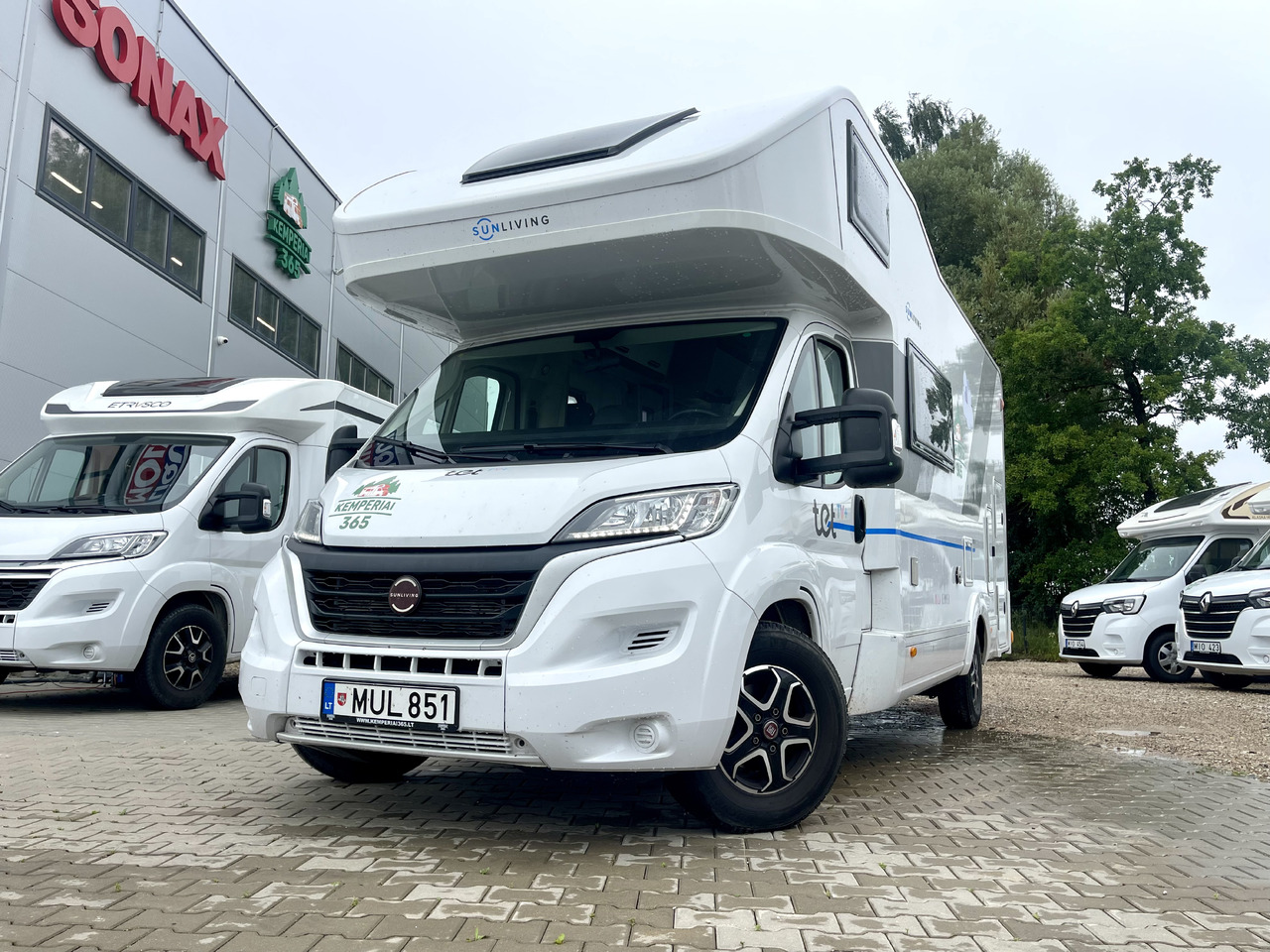 SUN LIVING A 70 DK - Autocaravana capuchina: foto 1 SUN LIVING A 70 DK - Autocaravana capuchina: foto 1