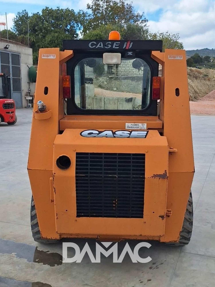 CASE 721 - Minicargadora: foto 3 CASE 721 - Minicargadora: foto 3