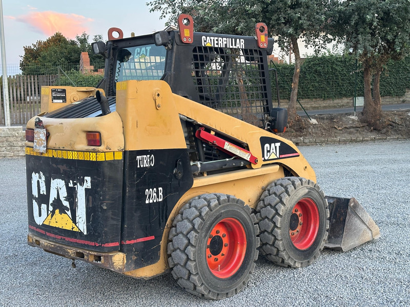 Caterpillar 226BHF - Minicargadora de cadenas: foto 4 Caterpillar 226BHF - Minicargadora de cadenas: foto 4