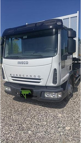 Iveco EUROCARGO 75E14 - Furgoneta basculante: foto 1 Iveco EUROCARGO 75E14 - Furgoneta basculante: foto 1