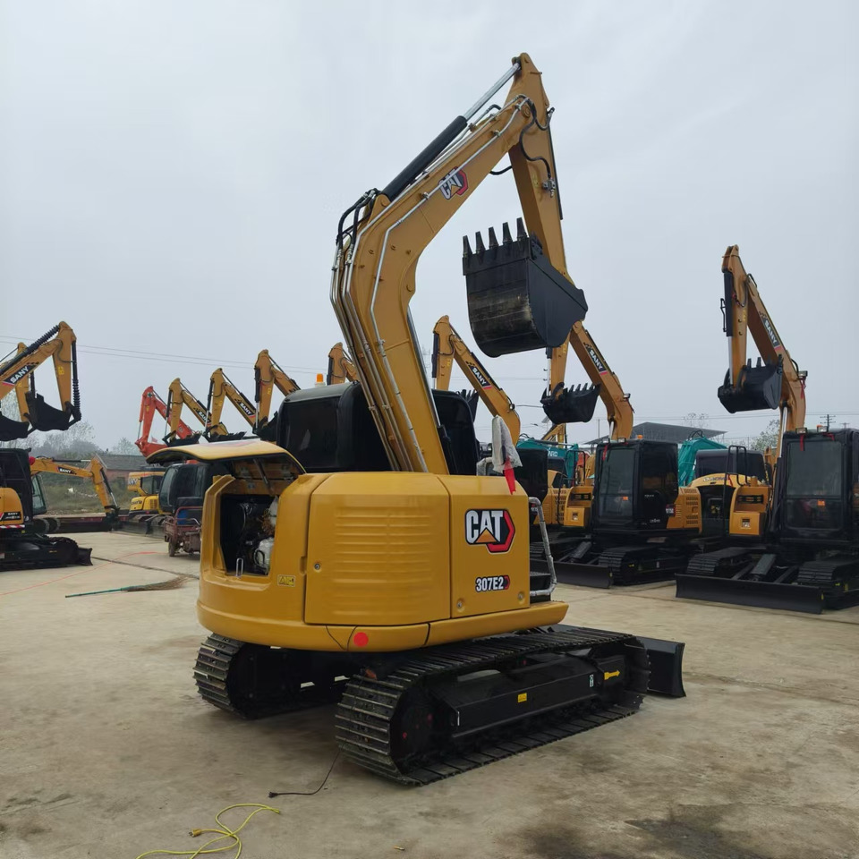 CATERPILLAR 307E2 - Excavadora de cadenas: foto 4 CATERPILLAR 307E2 - Excavadora de cadenas: foto 4