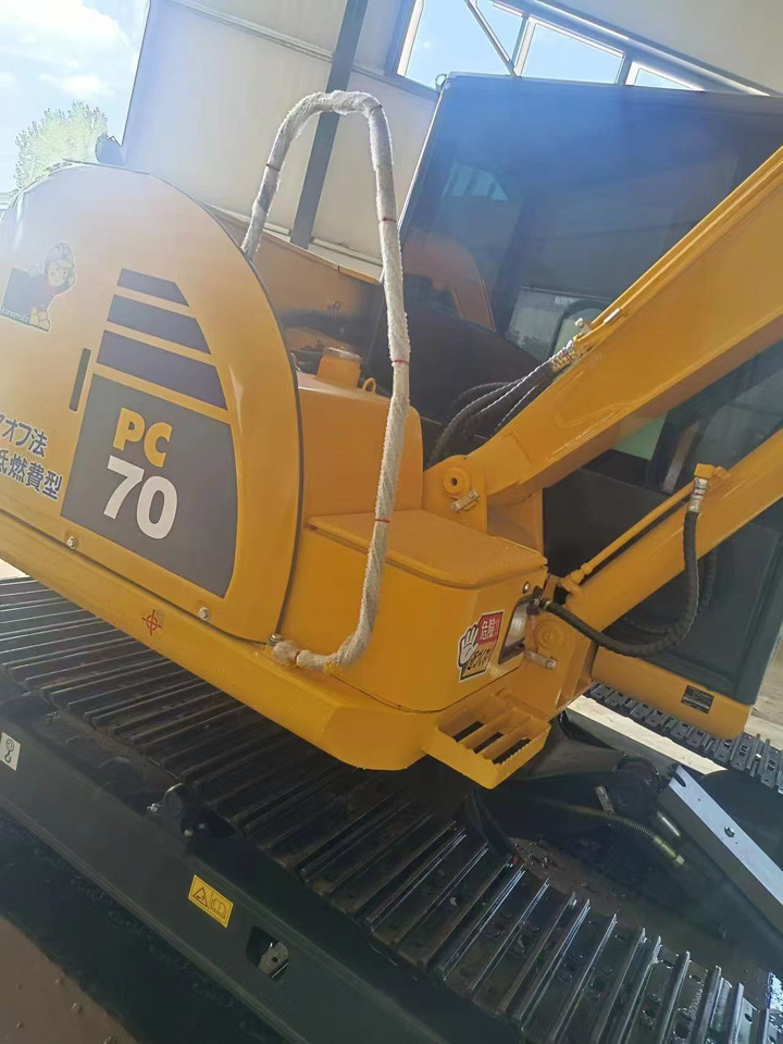 KOMATSU PC70 - Excavadora de cadenas: foto 5 KOMATSU PC70 - Excavadora de cadenas: foto 5