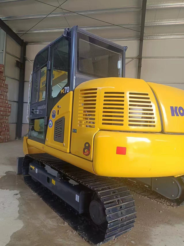 KOMATSU PC70 - Excavadora de cadenas: foto 3 KOMATSU PC70 - Excavadora de cadenas: foto 3