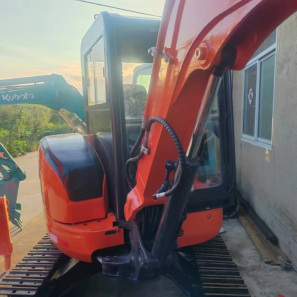 KUBOTA U35 - Miniexcavadora: foto 5 KUBOTA U35 - Miniexcavadora: foto 5