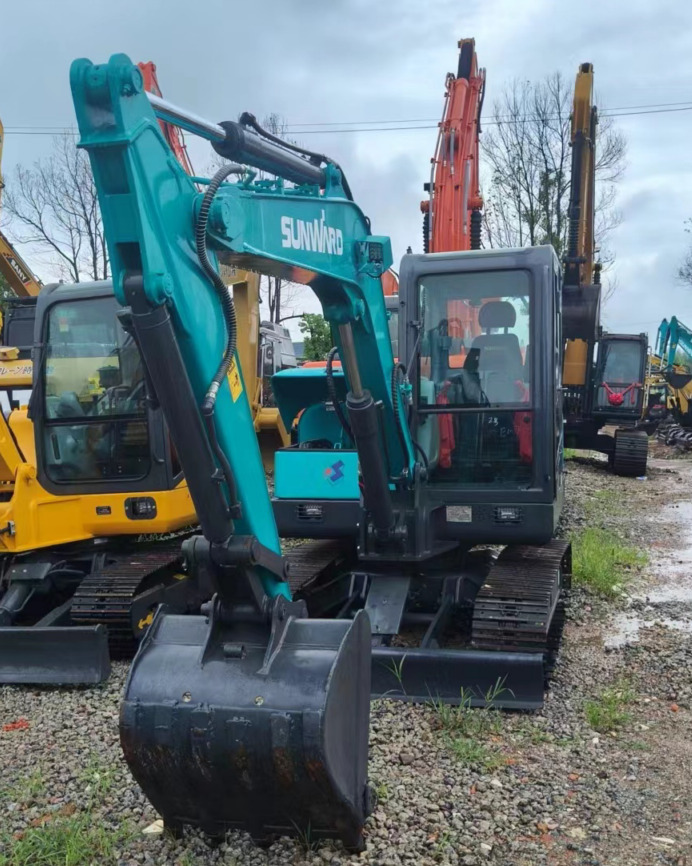 SUNWARD SWE 60E - Miniexcavadora: foto 2 SUNWARD SWE 60E - Miniexcavadora: foto 2