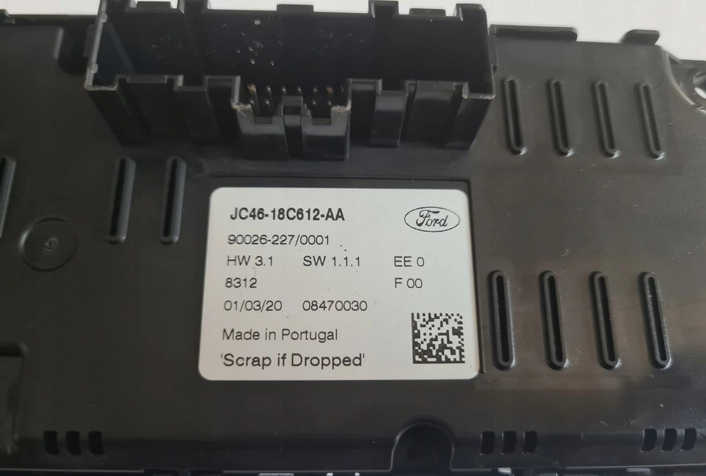 PANEL OGRZEWANIA KLIMATYZACJI FORD F-MAX 500 TRUCKS EURO 6 JC46 18C612 - Calefacción/ Ventilación: foto 2 PANEL OGRZEWANIA KLIMATYZACJI FORD F-MAX 500 TRUCKS EURO 6 JC46 18C612 - Calefacción/ Ventilación: foto 2